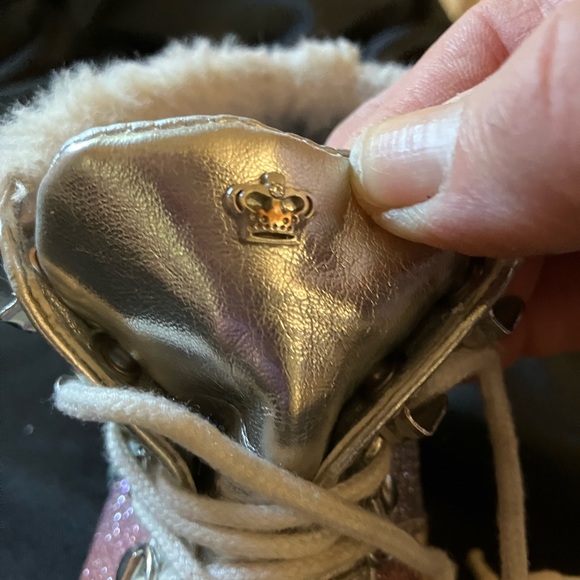 Juicy couture size 6 toddler girl boots. - Picture 5 of 7